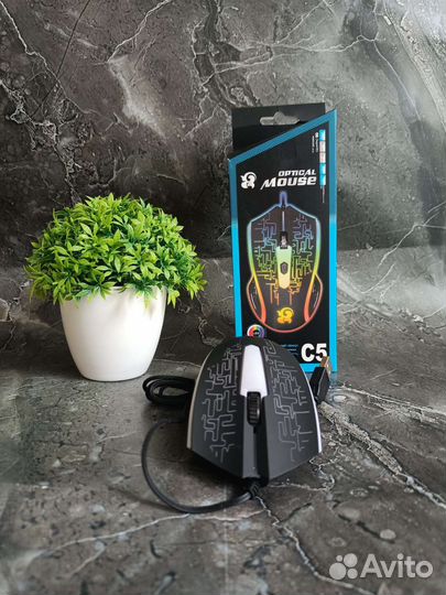 Игровая мышка с подсветкой