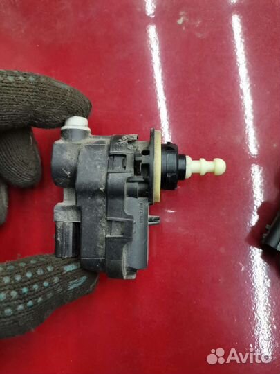 Мотор корректор фары Nissan