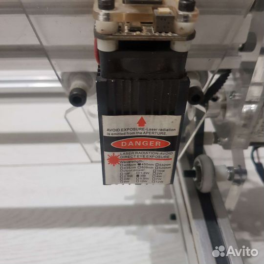 Лазерный станок с чпу по дереву, пластику бумаге