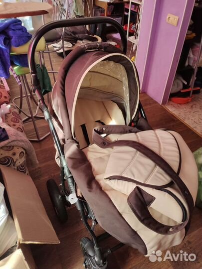 Прогулочная коляска zippy