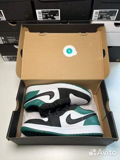 Кроссовки Nike Air Jordan 1 Low Mystic Green