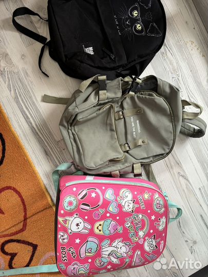 Три детских школьных рюкзака бесплатно