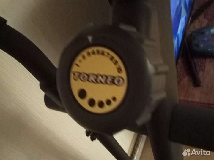 Тренажер использовался мало, стоит без дела