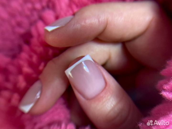 Акция на маникюр до конца месяца