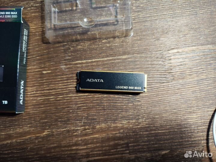 Adata 1 тб Внутренний SSD-диск Legend 960 MAX