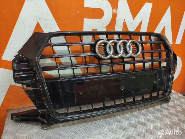 Решетка радиатора Audi Q3 1 8U 2014-2018