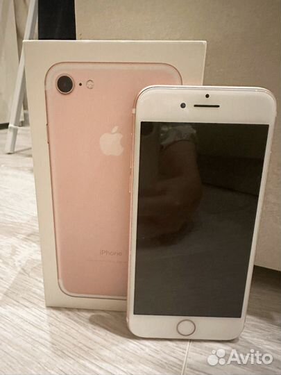 iPhone 7, 32 ГБ