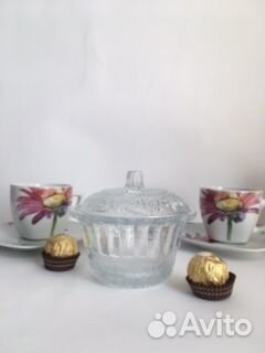 Сахарница, конфетница