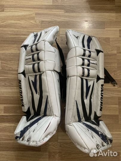 Вратарская хоккейная форма