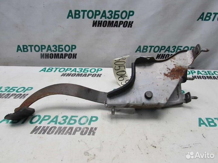 Педаль сцепления для Daewoo Nexia 2008