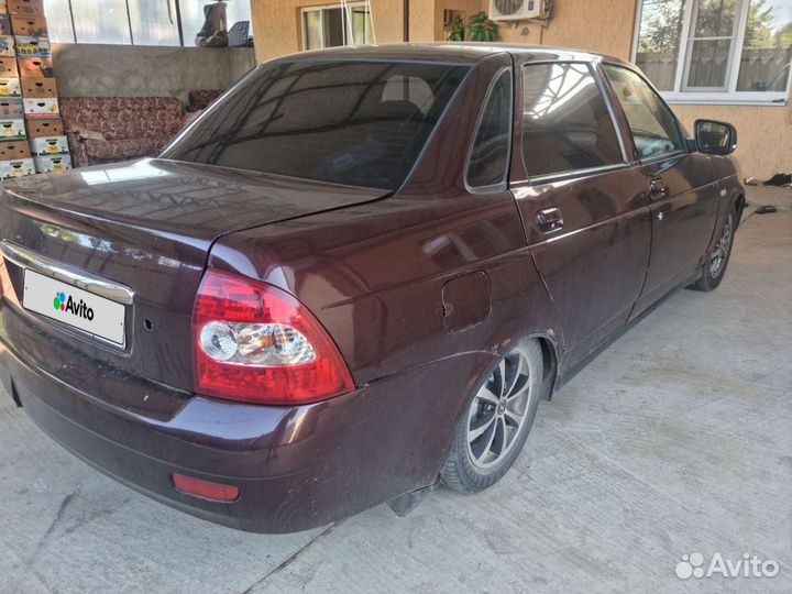 LADA Priora 1.6 МТ, 2009, 274 000 км