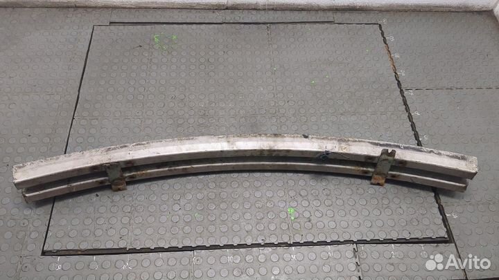 Усилитель бампера Chrysler 300C, 2005