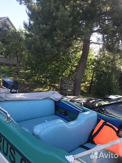 Катер Hellwig Triton