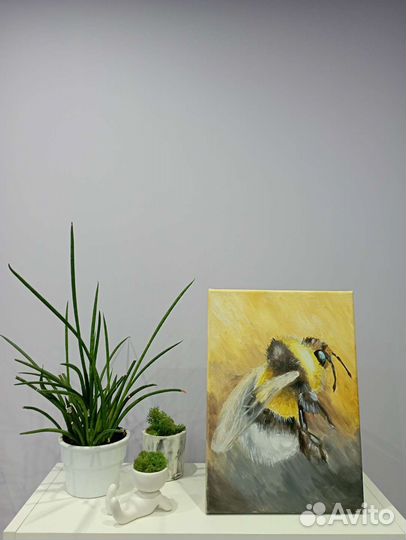 Картина шмель