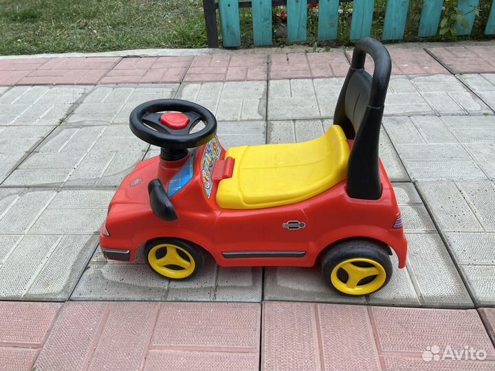 Машинка-каталка