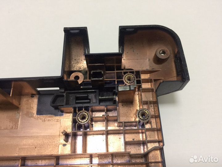 Поддон ноутбука Asus F55V