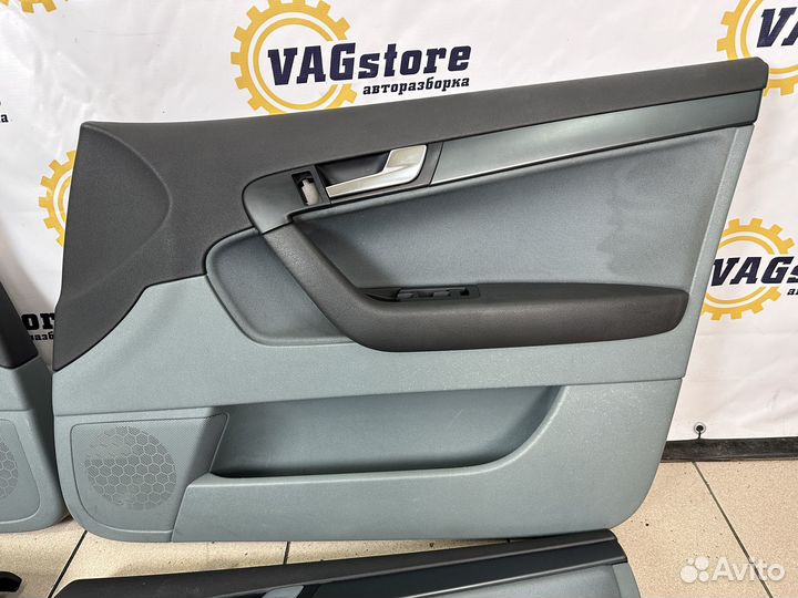 Обшивки дверей комплект Audi A3 8P 2008