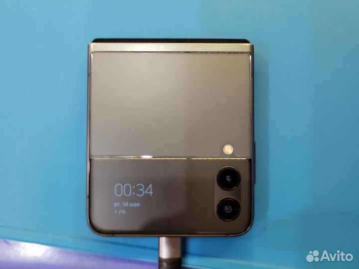 Samsung Galaxy Z Flip3 5G, 8/128 ГБ