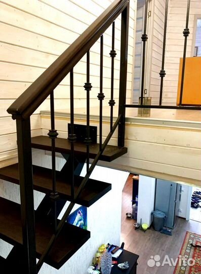 Металлокаркас для лестницы 