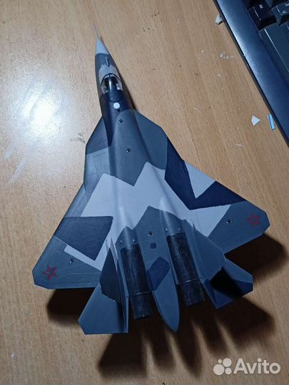 Готовая модель Су 50 в 72 масштабе