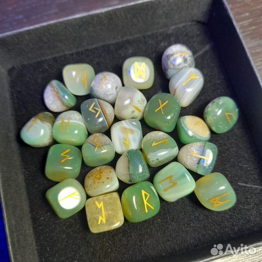 Руны карманные.Зеленый агат