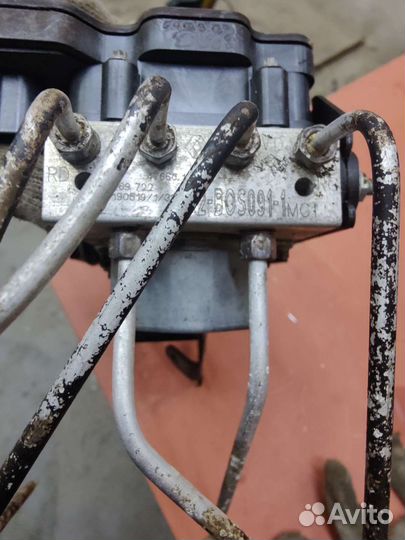 Блок абс Renault Logan 2, Sandero Stepway 2