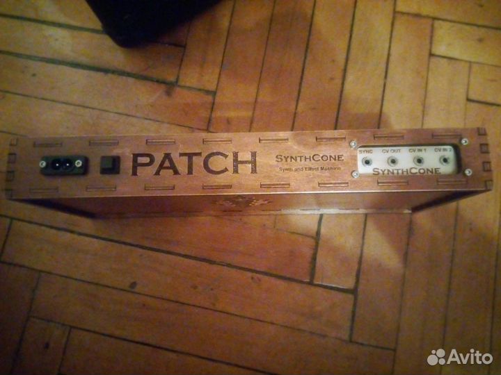 Синтезатор patch SynthCone