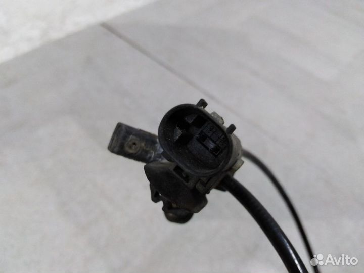 Датчик ABS передний Фиат Linea