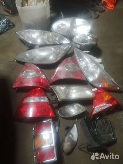 Передние фары задние стопари на автомобили