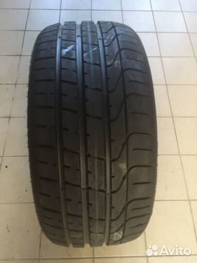 Pirelli P Zero 235/40 R18