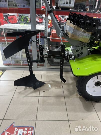 Мотоблок Honda + поворотный плуг