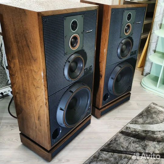 Подставки для акустики