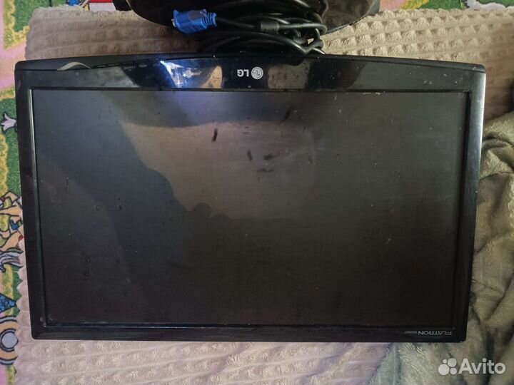Монитор для компьютера 22 дюйма