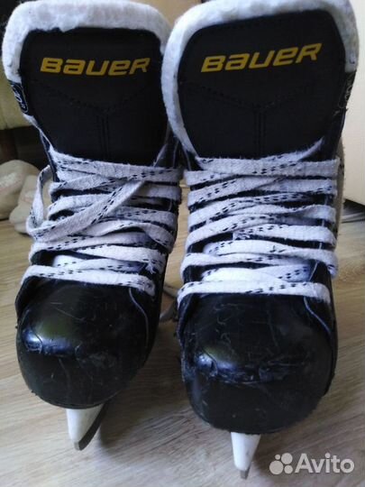 Хоккейные коньки Bauer Supreme S140 -10 R