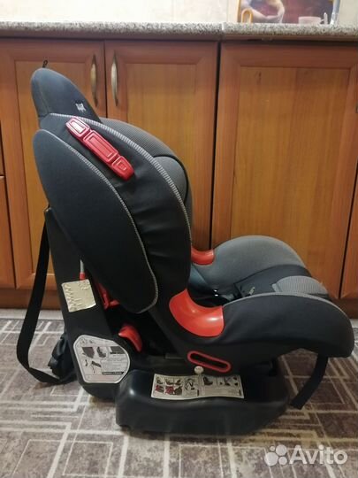Детское автокресло от 9- 18 кг
