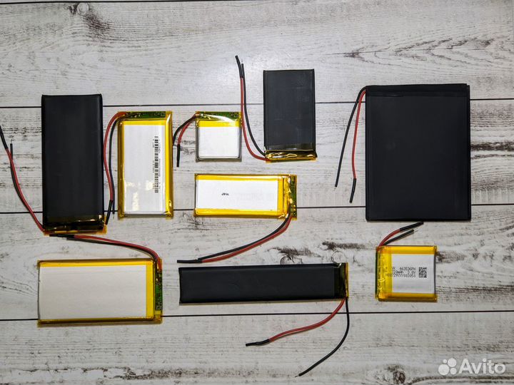 Аккумулятор универсальный (разные размеры), новый