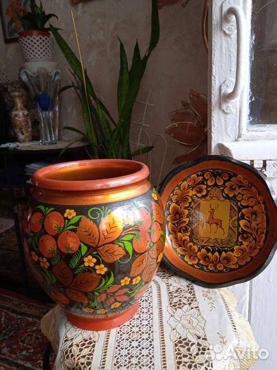 Горшок деревянный хохлома