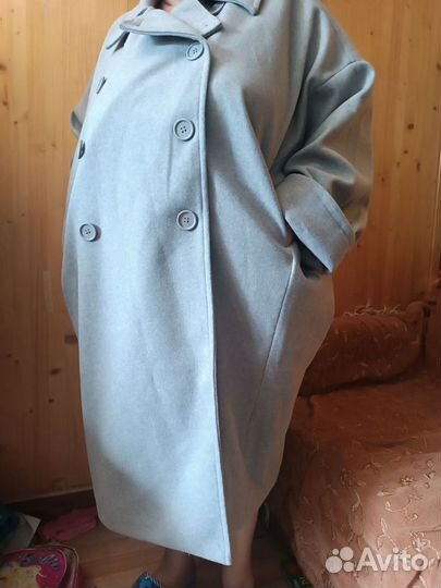 Изумительное новое пальто от Глория Джинс большое