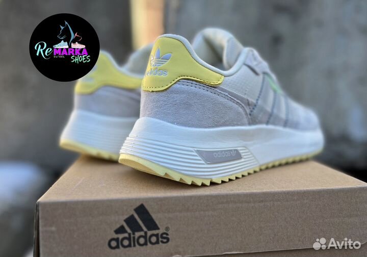 Кроссовки весна