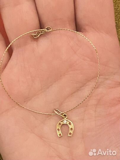 Браслет с подвеской