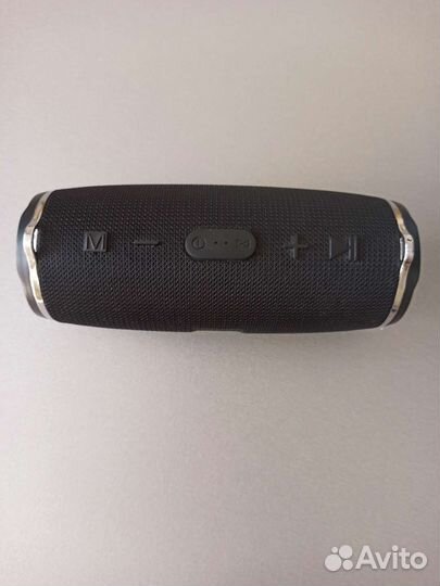 Блютуз колонка маленькая бу в хорошем состоянии