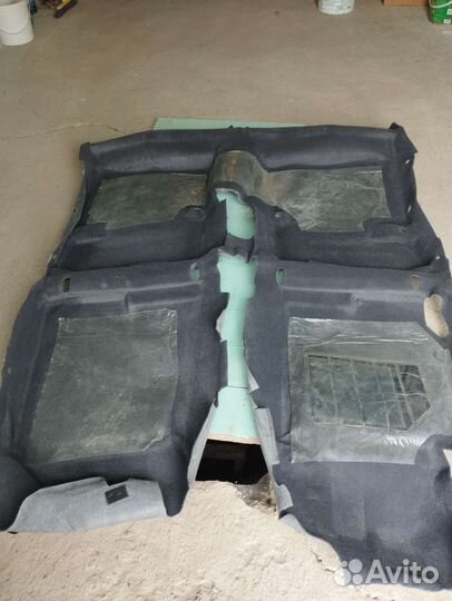 Автомобильный ковролин