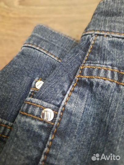 Джинсы женские