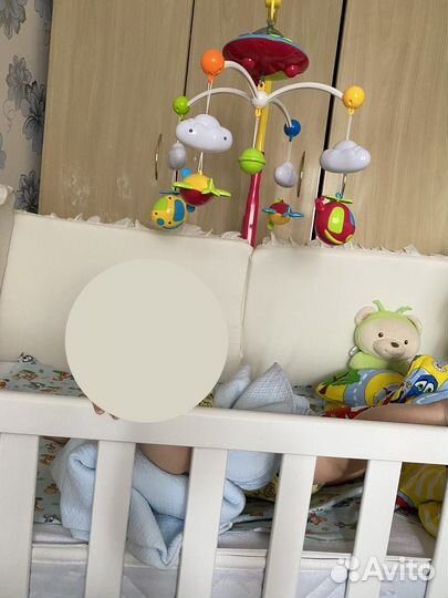 Мобиль на кроватку музыкальный с подсветкой