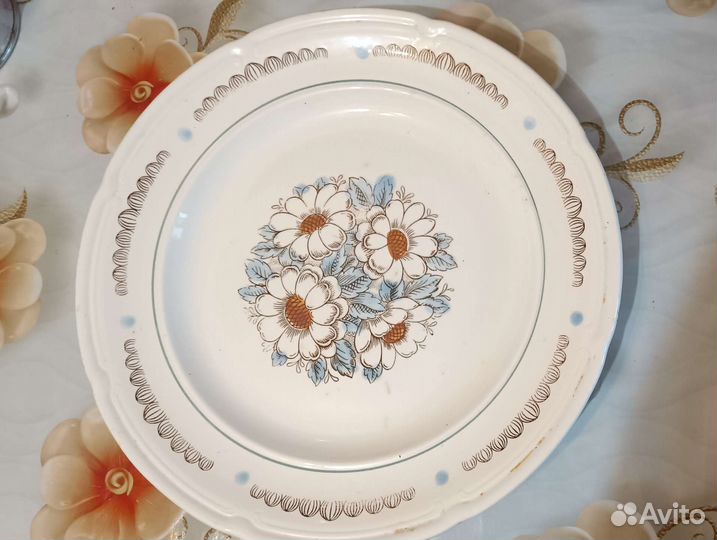 Набор посуды «ромашки» зик СССР