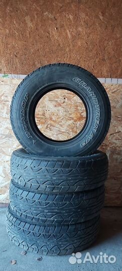 Dunlop Grandtrek AT3 225/75 R16