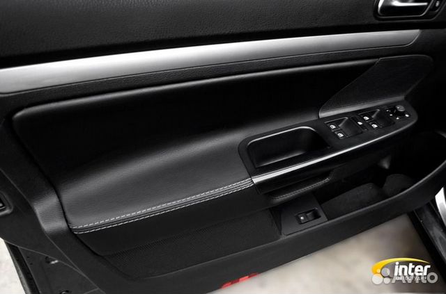 Декоративные вставки двери VW Jetta 5