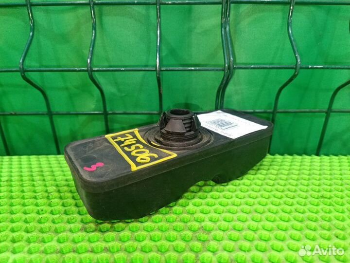 Упор домкрата Mercedes-Benz C W204