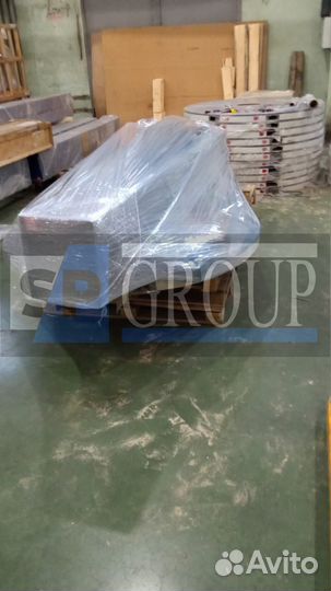 Паллетоупаковщик с моторизированной кареткой с пр