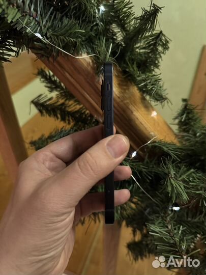 iPhone 12 mini, 64 ГБ